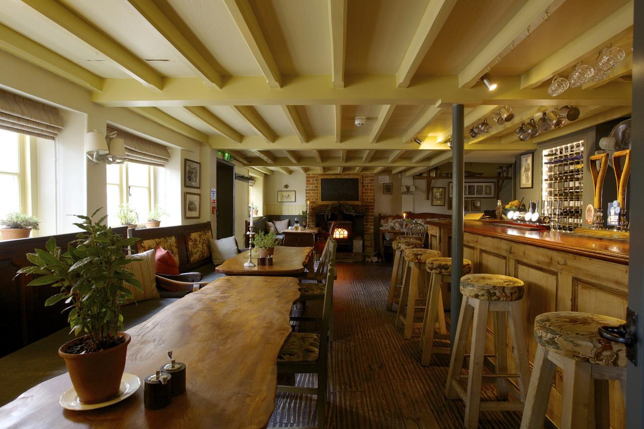 Bed and Breakfast The Welldiggers Arms à Petworth Extérieur photo